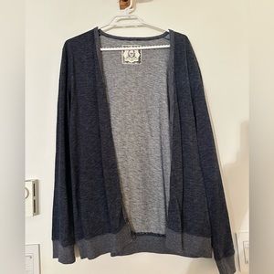 Le chateau men’s blue cardigan, size small